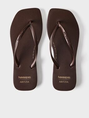 Havaianas x Aritzia Chocolate Brown Square-Toe Flip Flops